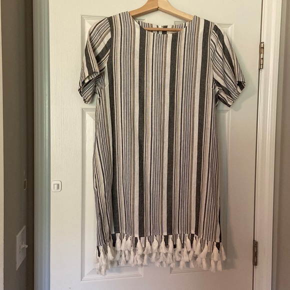 Ellison Dresses & Skirts - Ellison neutral mini dress